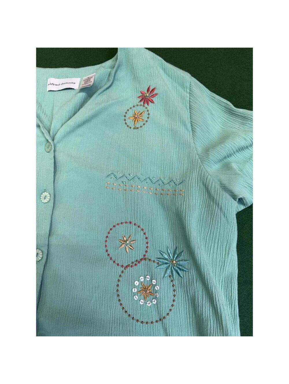 Alfred Dunner Blouse Womens 14 Seafoam Embroidered Floral Short Sleeve Button - Picture 6 of 10